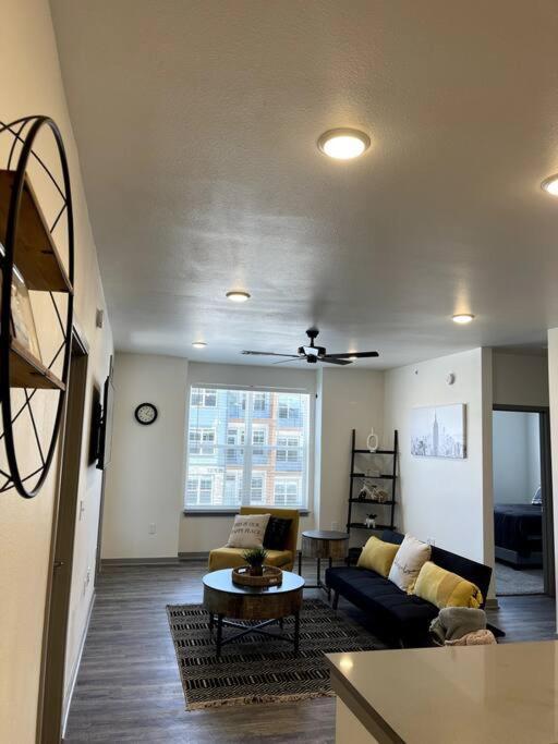 Luxury Apartment Colorado Springs Extérieur photo
